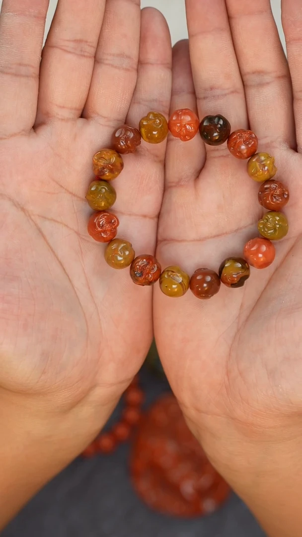 【闪购商品】南红玛瑙手串未镶嵌包浆料手串（多样性发货发其一）