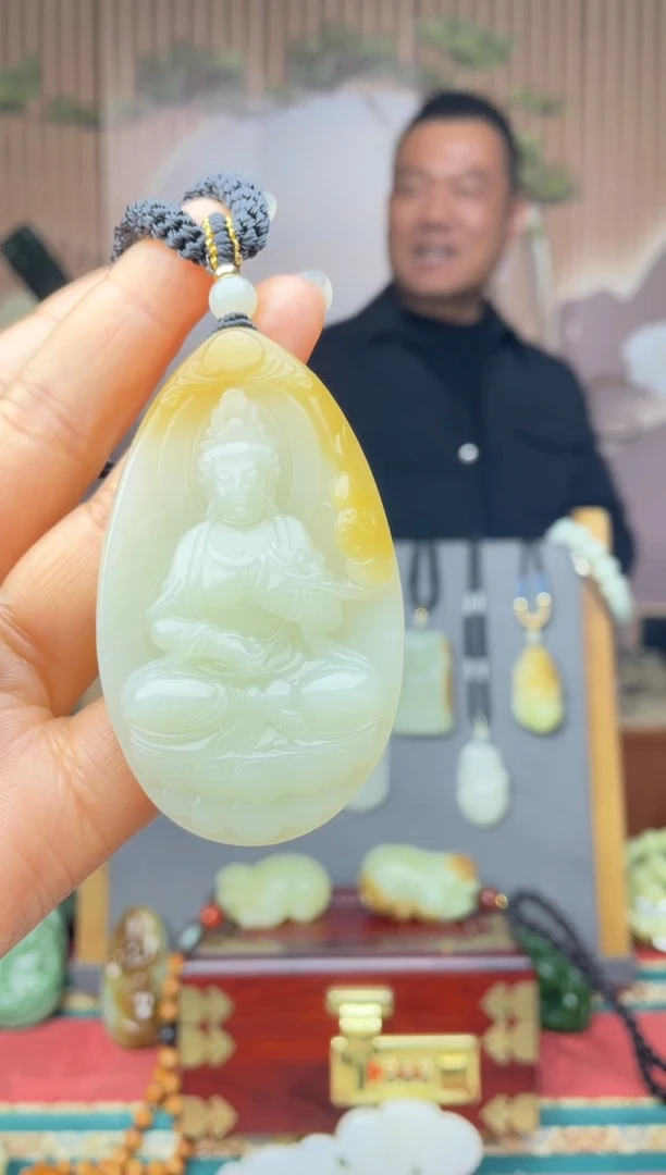 颈饰未镶嵌和田玉拍一发一