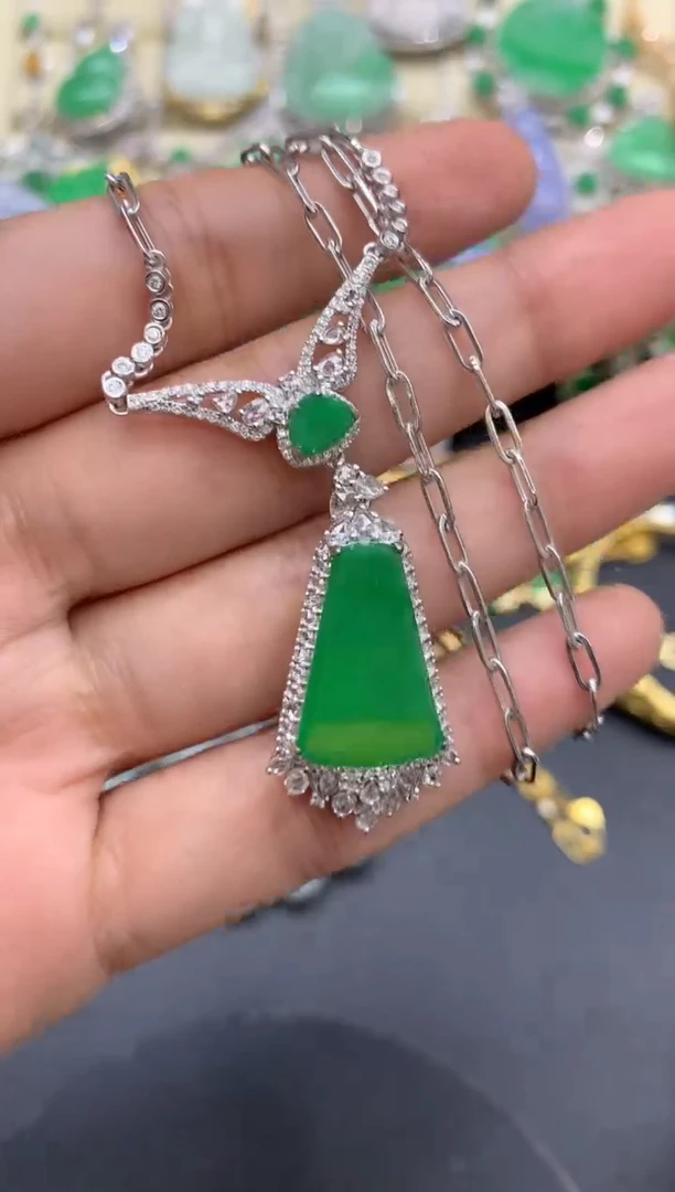 【闪购商品】翡翠颈饰18K金镶嵌519-中国好珍宝