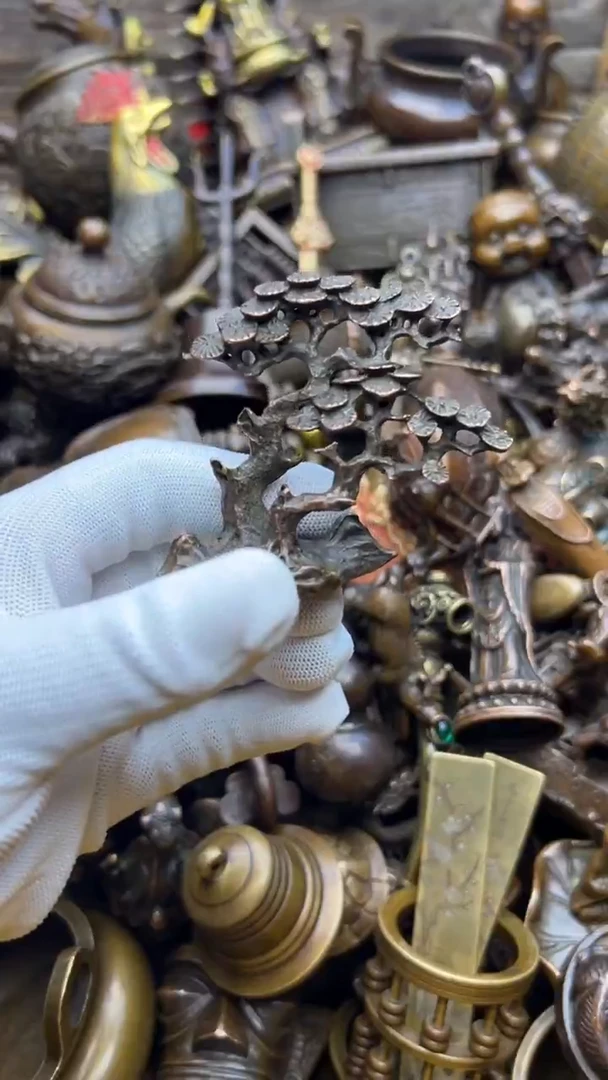 精美铜器，点击下单