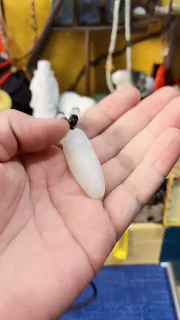 【闪购商品】和田玉挂件未镶嵌和田 一鸣惊人（飞铃文玩）