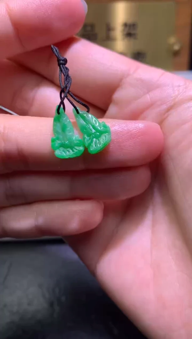 未镶嵌定制翡翠毛货