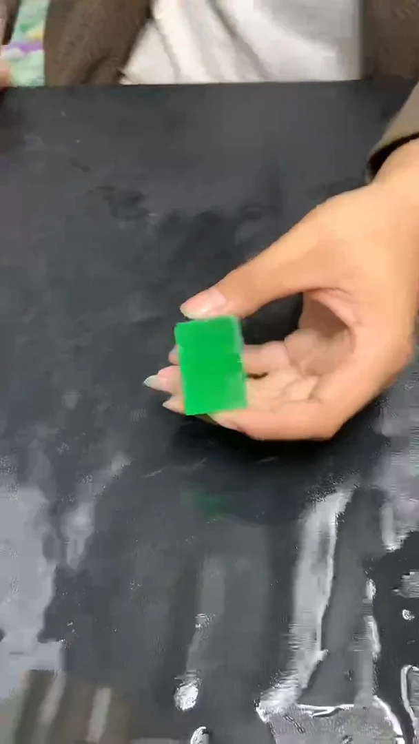 玉冰满绿边角毛坯