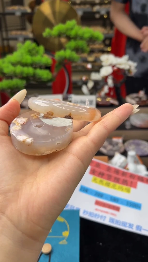 【闪购商品】石英质玉手镯未镶嵌58圈口（赠送镯心）21256