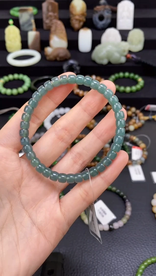 未镶嵌挂件翡翠5mm极限弧手串