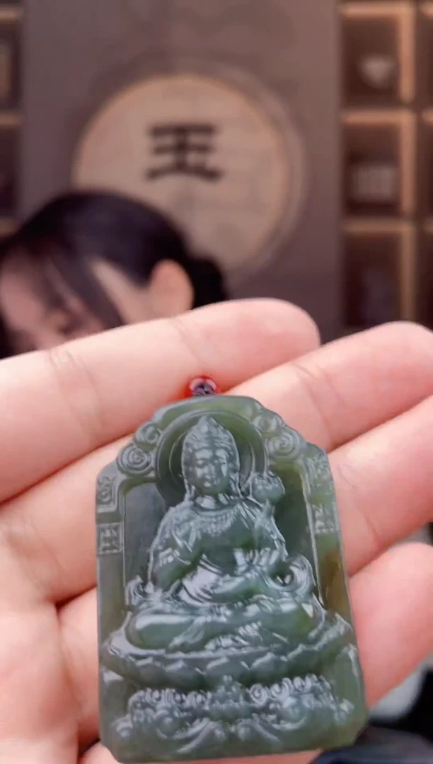 颈饰未镶嵌和田玉拍一发一，多样性发货
