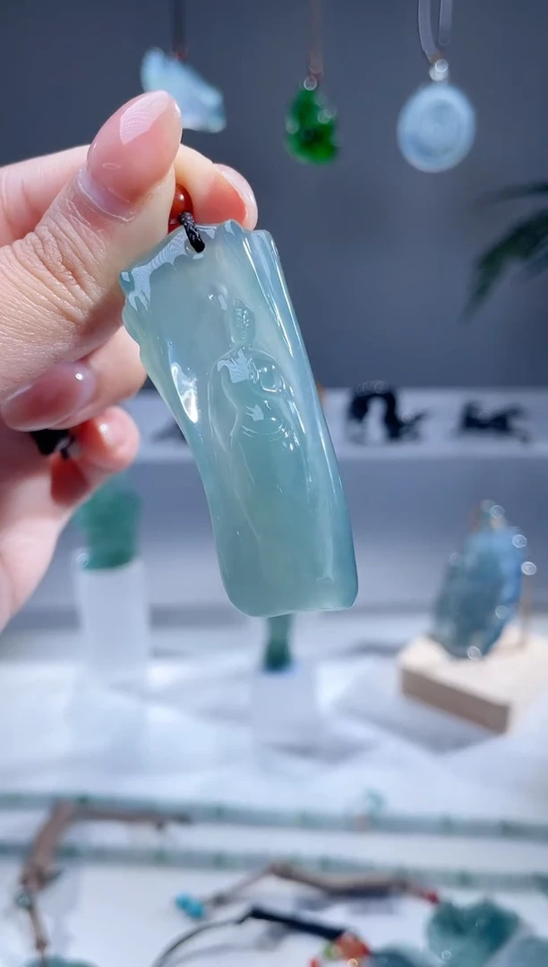【闪购商品】翡翠颈饰未镶嵌天然A货翡翠观音