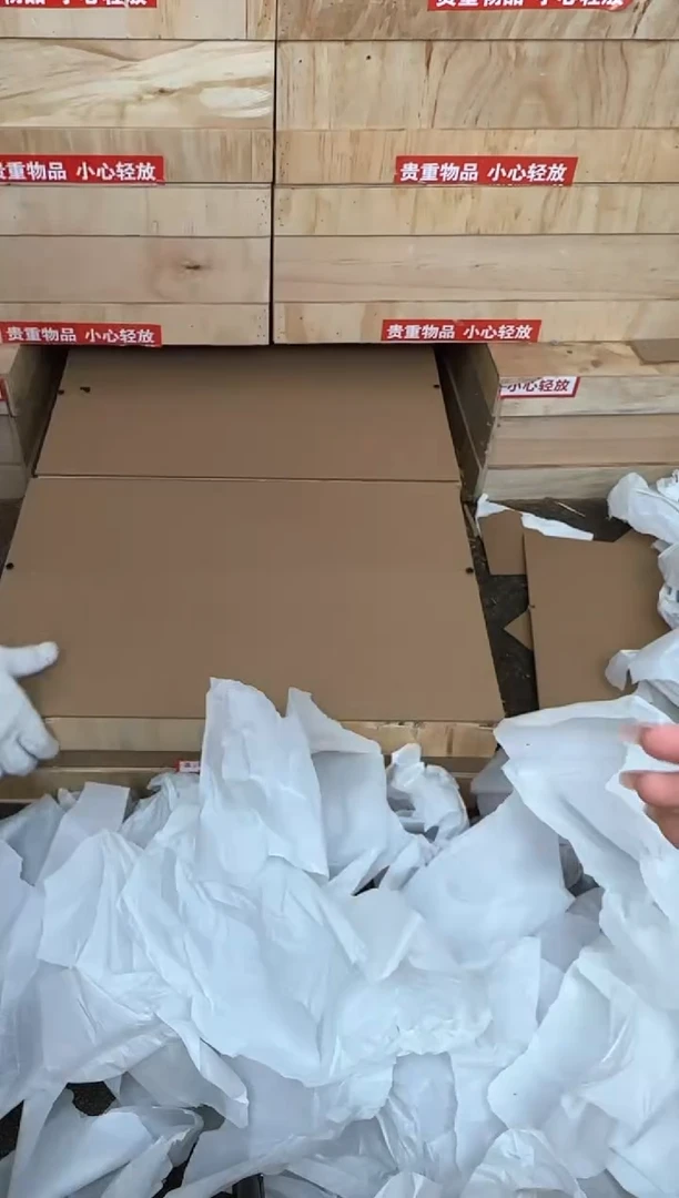 白玉菩提三色顶珠商品链接@@sp012