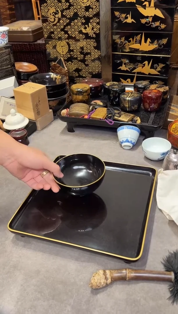 九*轮岛塗 茶台+茶碗 一盒