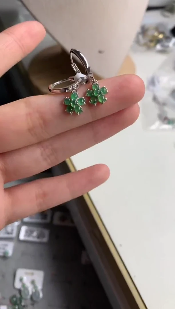 银S925镶嵌戒指翡翠耳饰3