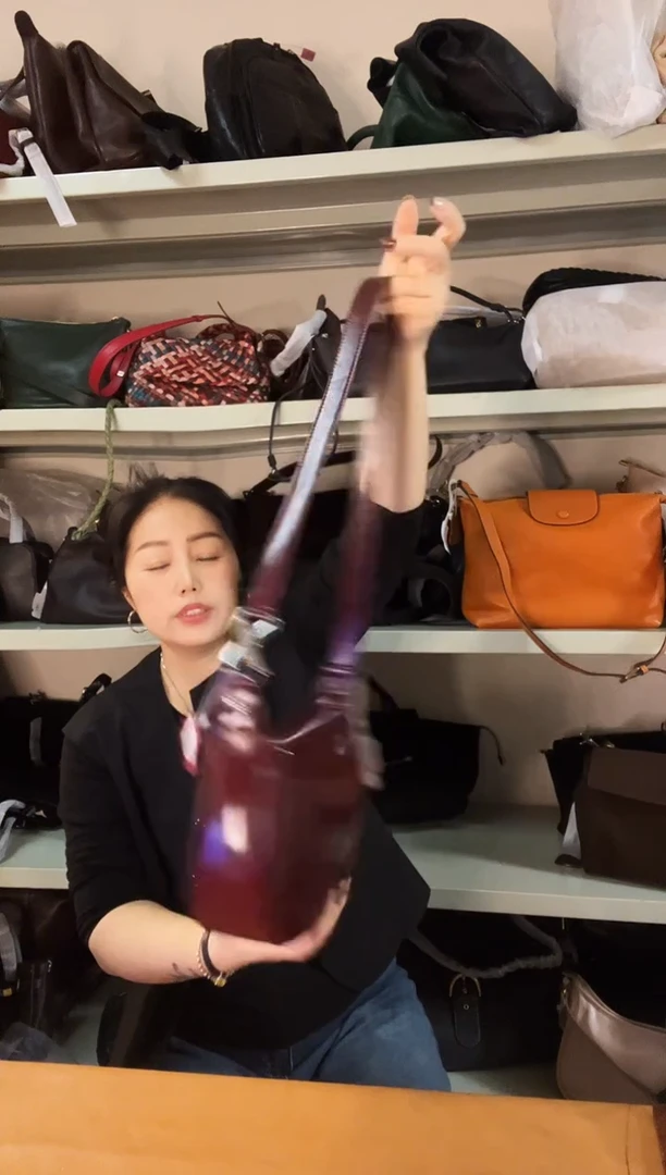 牛皮（革）高端订制时尚百搭女士手提斜跨包