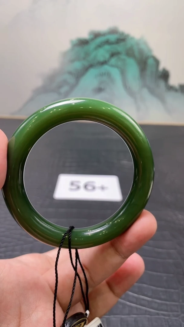 未镶嵌手镯和田玉（碧玉）奎****心56+