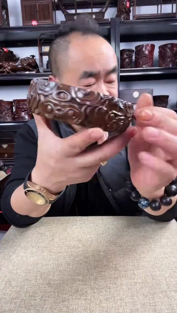 木老李红木工艺品792瑕疵