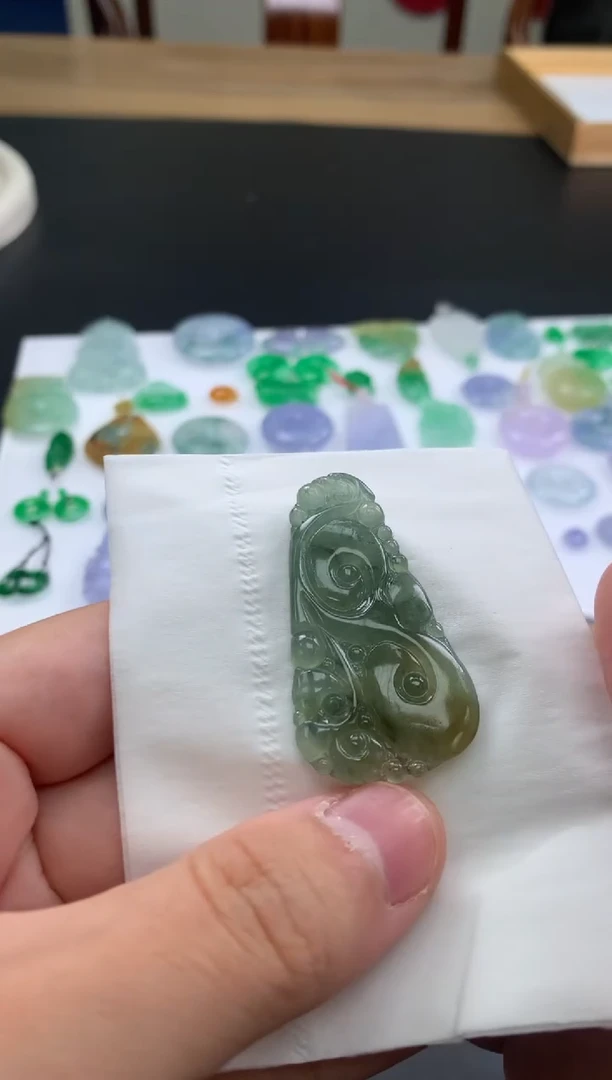 【闪购商品】定制翡翠未镶嵌翡翠