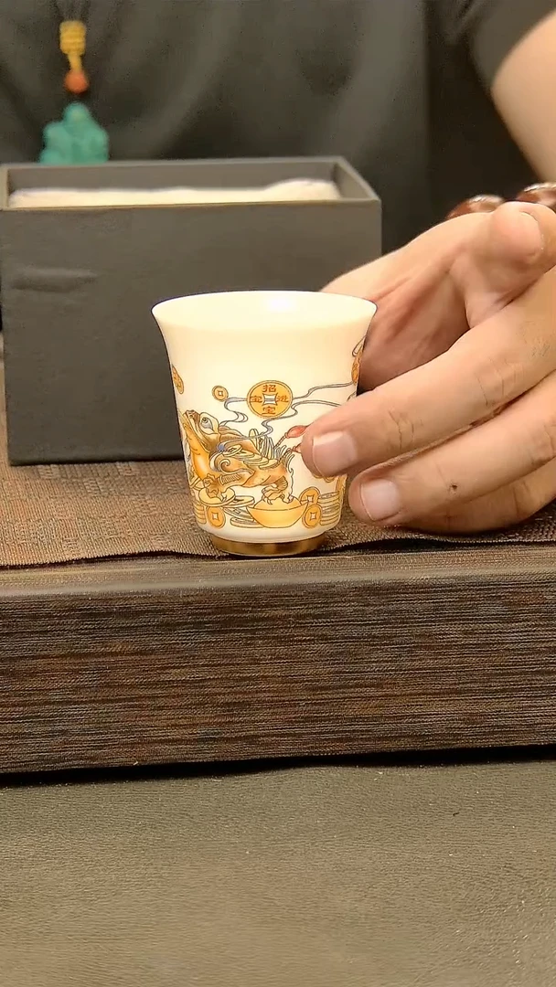 茶盏672=。。。。。。。。