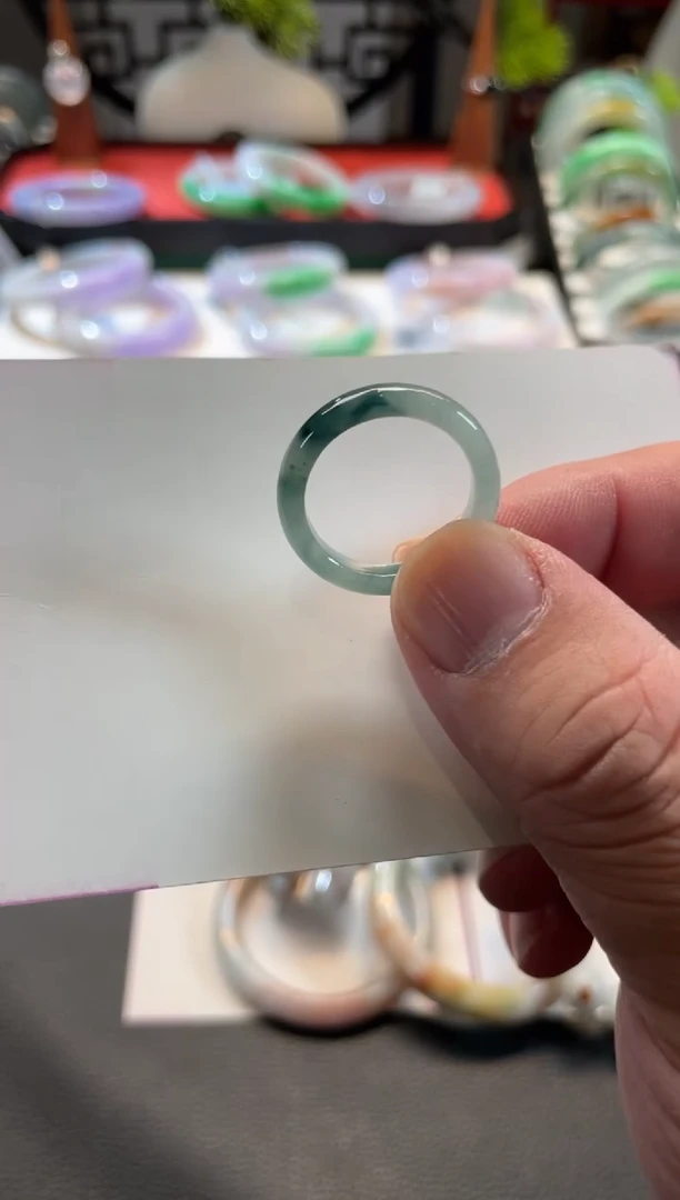 未镶嵌戒指翡翠42号链接 有纹裂