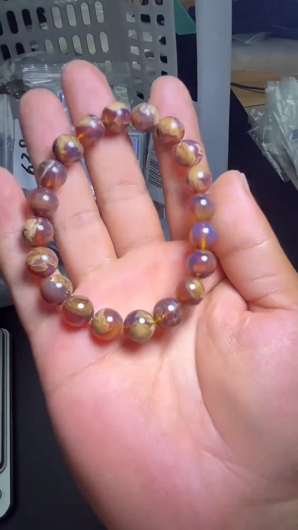 裸石琥珀未镶嵌48