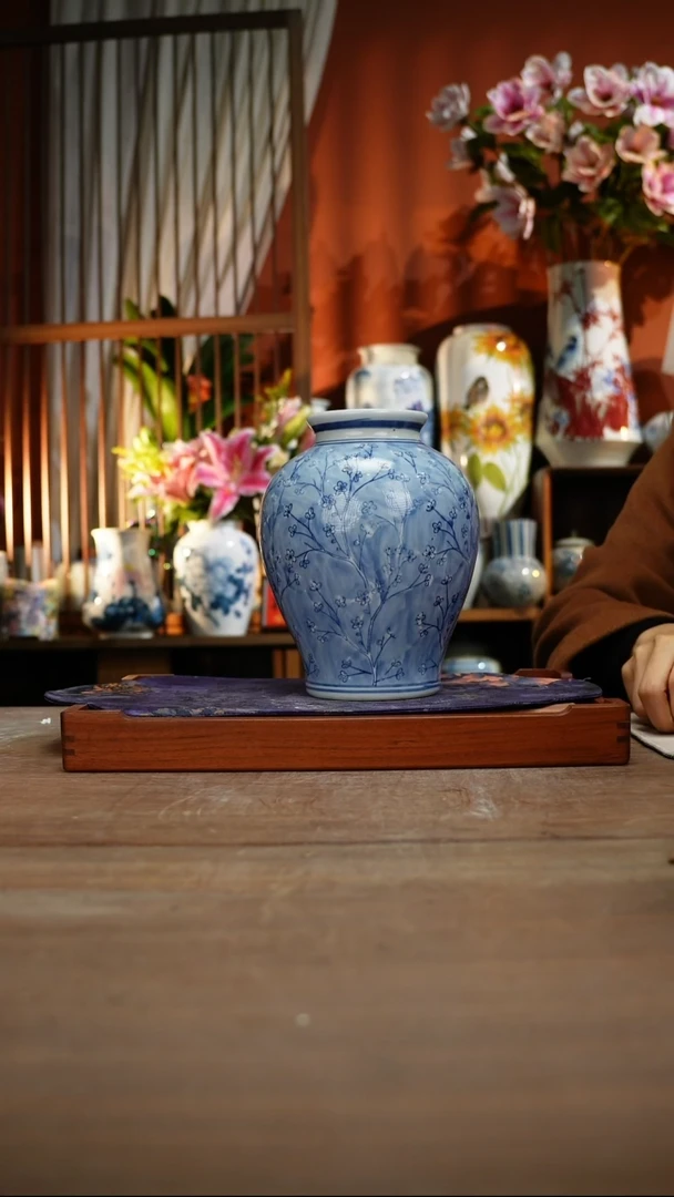 当代景德镇设计师釉下手绘陶瓷花瓶