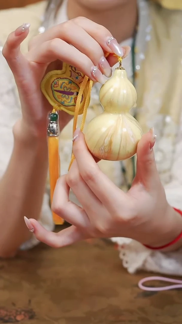 353漆艺工艺小葫芦29.9