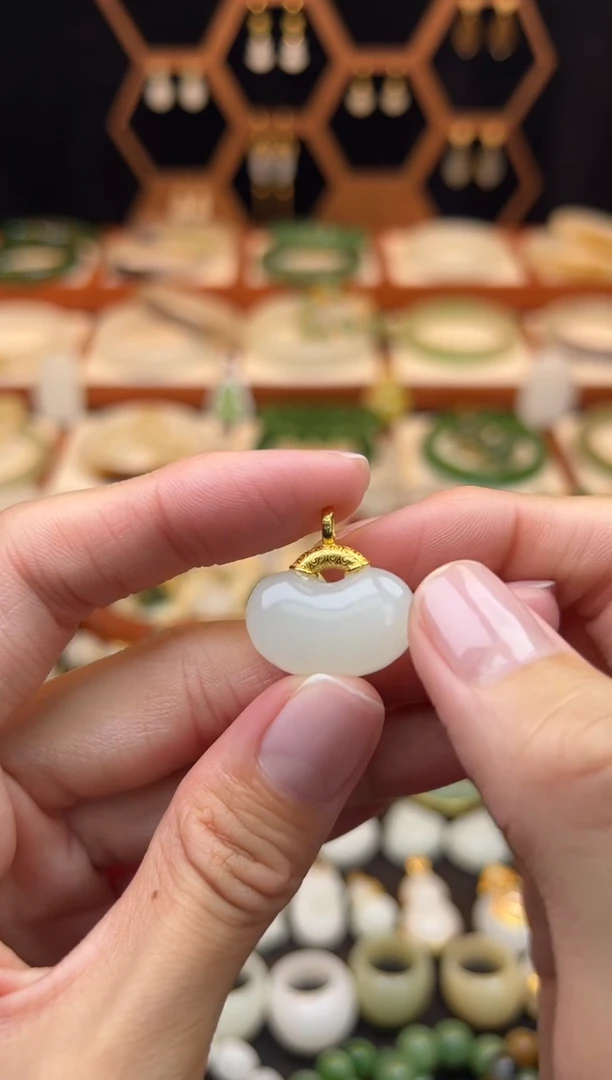 银S925镶嵌和田玉挂件福利