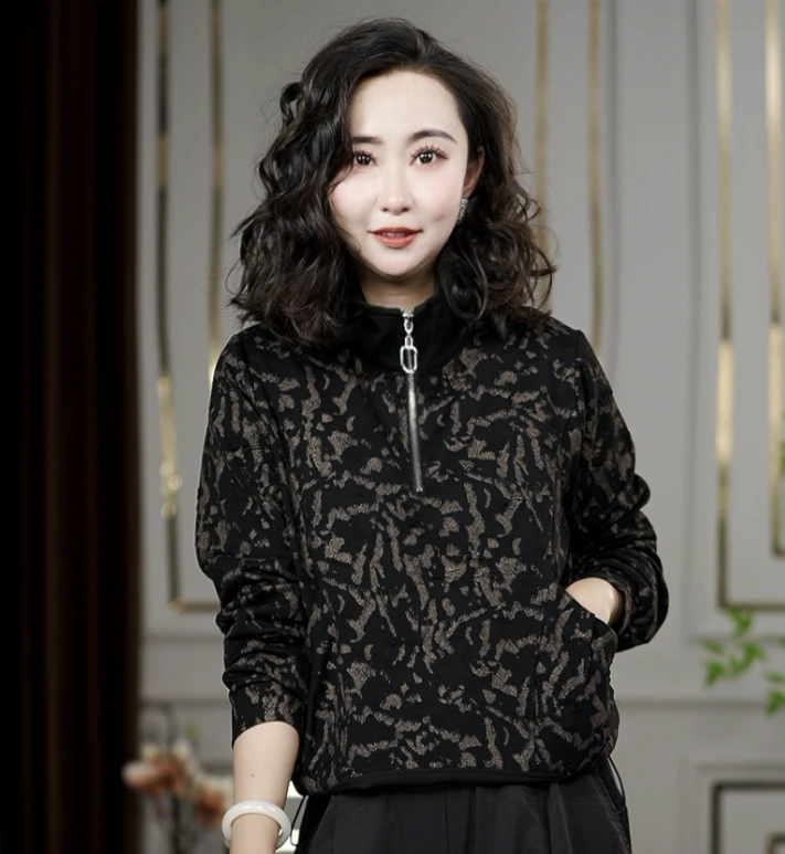 新款秋季时尚洋气休闲舒适拉链卫衣