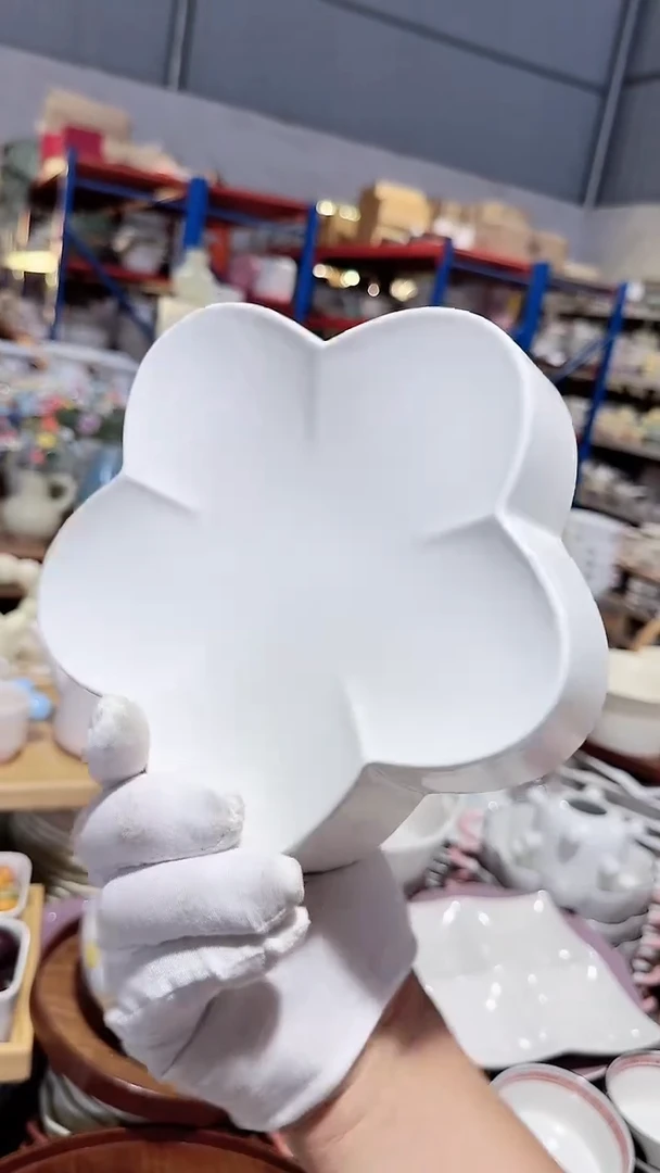 碗折边碗 哑光微瑕凑满20元包邮