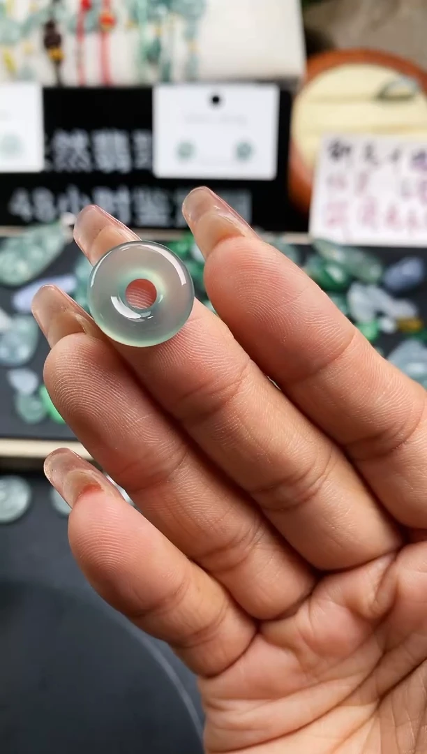 翡翠裸石甜甜圈150定向 贝壳