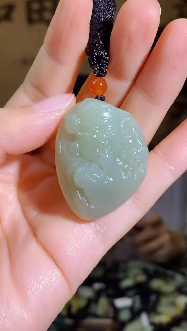 颈饰未镶嵌和田玉1