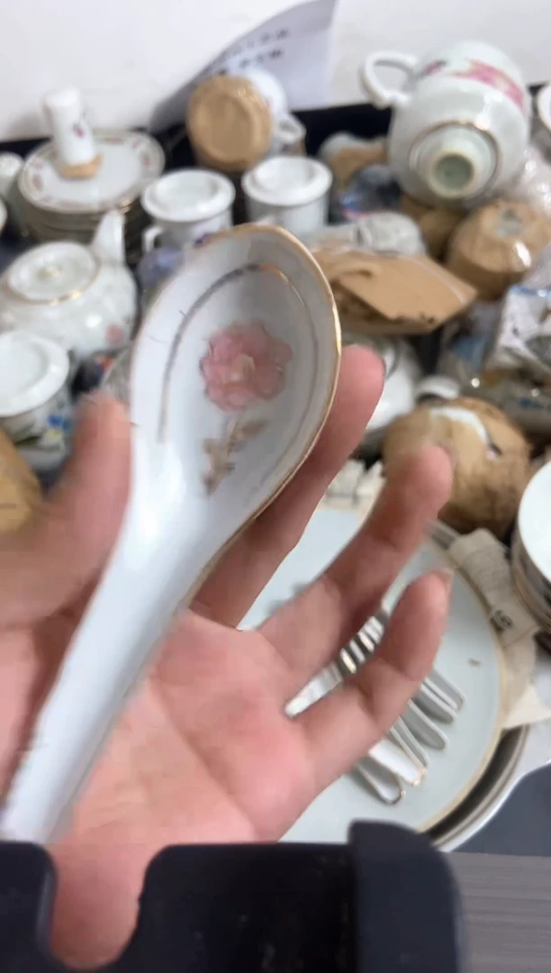 瓷片微瑕慎拍景德镇窑老厂瓷器