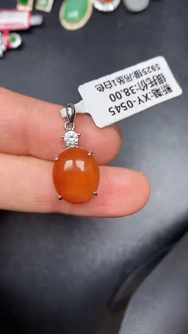 银S925镶嵌戒指翡翠2400