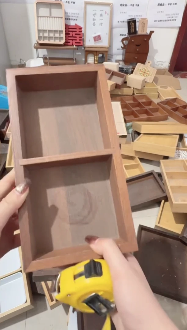 红影木二宫格微瑕拍下不退不换无售后