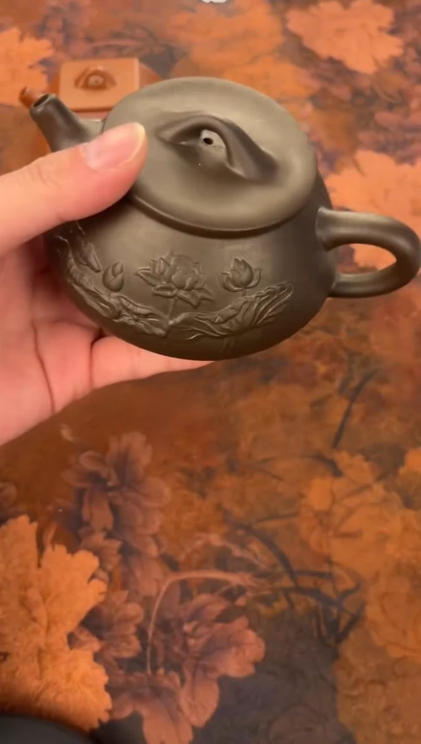 茶杯紫砂-荷花石瓢