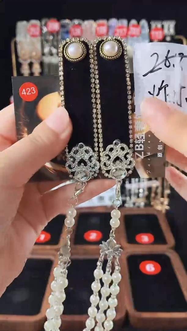 仿水晶铁合金423原创倒夹发夹一对