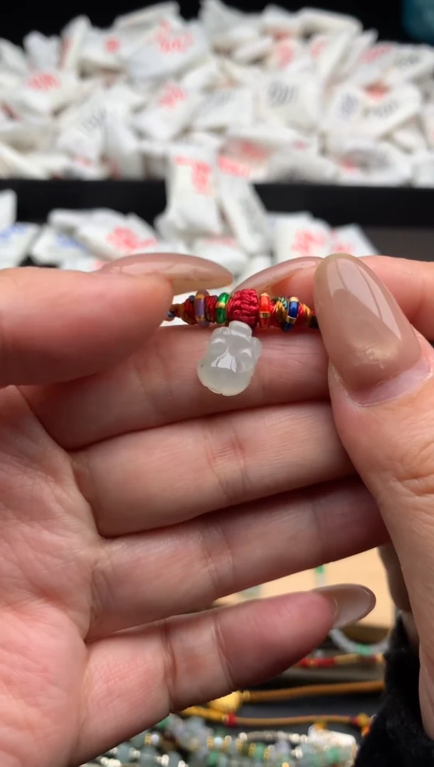 【闪购商品】翡翠手绳未镶嵌   一