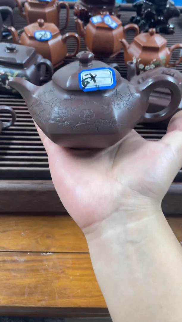 茶壶紫砂刻绘合欢