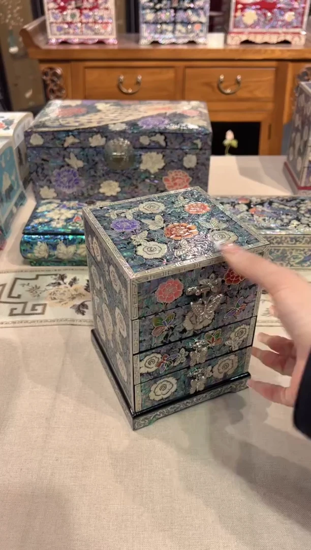 【闪购商品】白边黑底·弘贝雅螺钿漆器文化馆