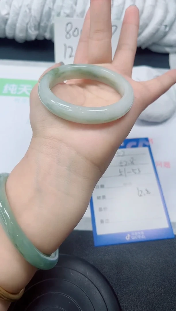 石英质玉手镯未镶嵌52-圈口：52.8