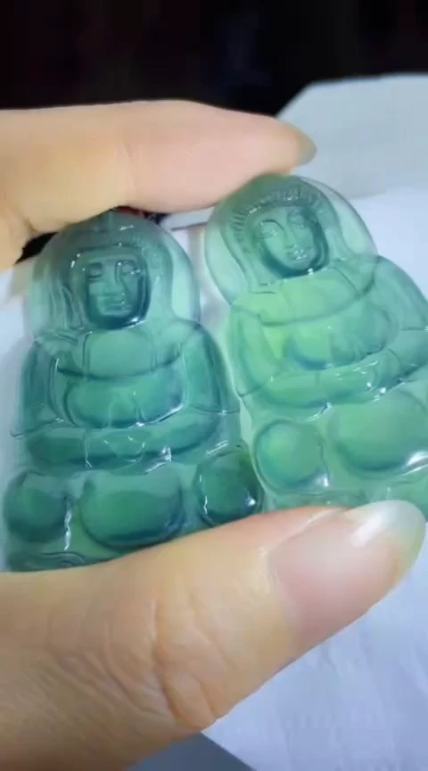 翡翠未镶嵌颈饰多样性发货 (只发一件) *MC80