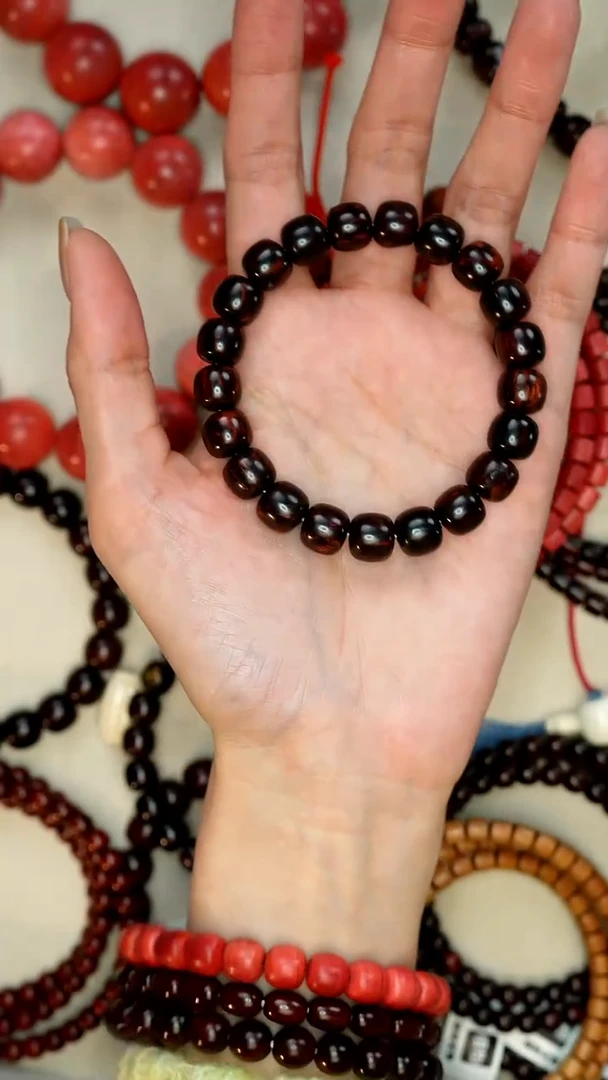 黄花梨/降香黄檀手串/手链海南红降黑油老型10mm