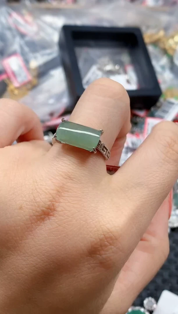 银S925镶嵌戒指翡翠天然A货缅甸翡翠