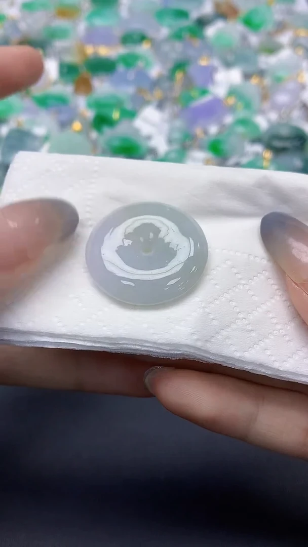 翡翠未镶嵌颈饰天然缅甸a货翡翠