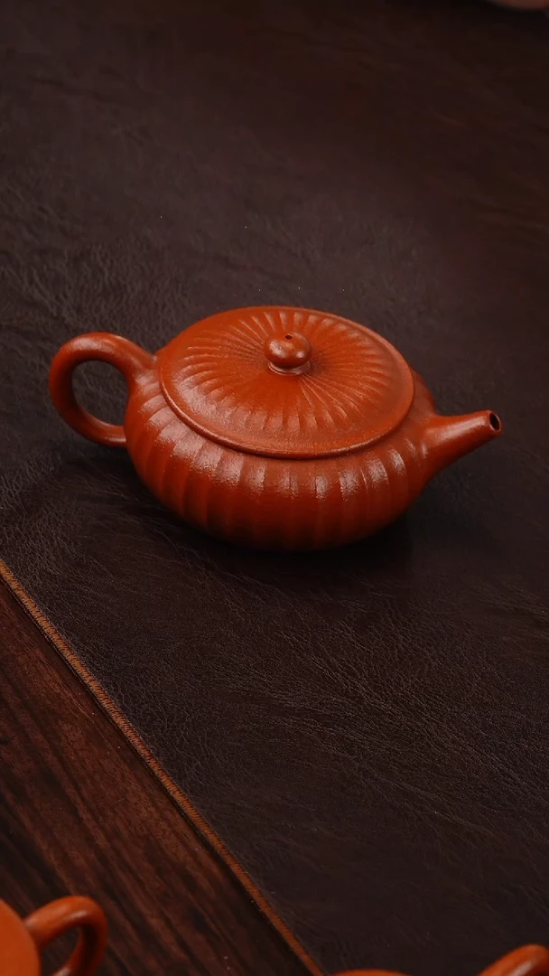 茶壶紫砂生料朱泥筋纹香玉150cc