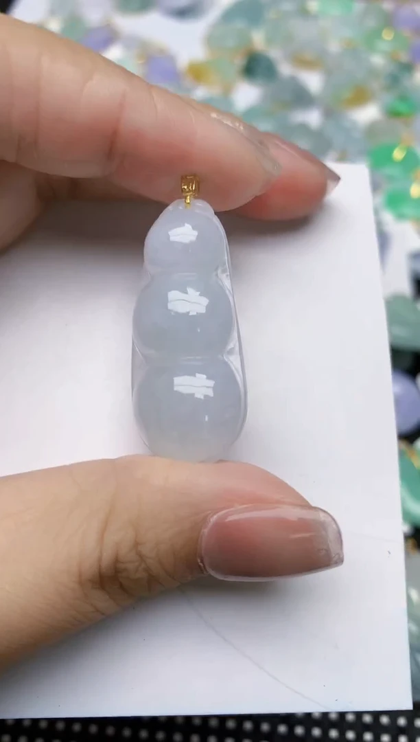 翡翠18K金镶嵌颈饰天然缅甸A货翡翠