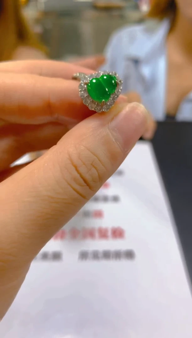 未镶嵌戒指翡翠多样性发一
