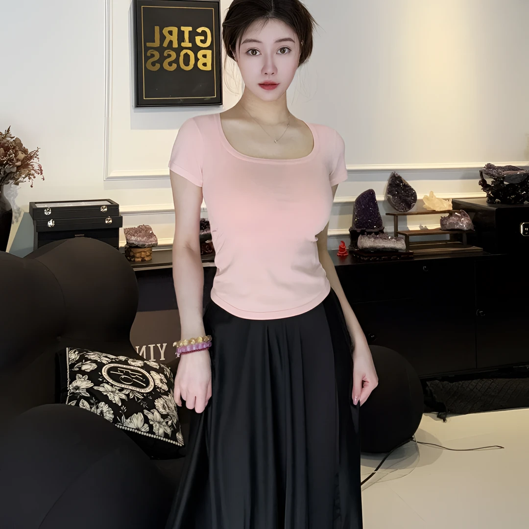 MEET YINA 轻薄透气百搭视觉修身显瘦正肩方领短袖T恤YN106