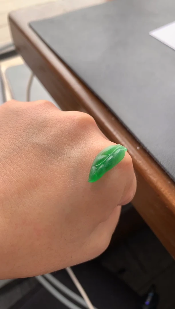 【闪购商品】定制翡翠未镶嵌翡翠