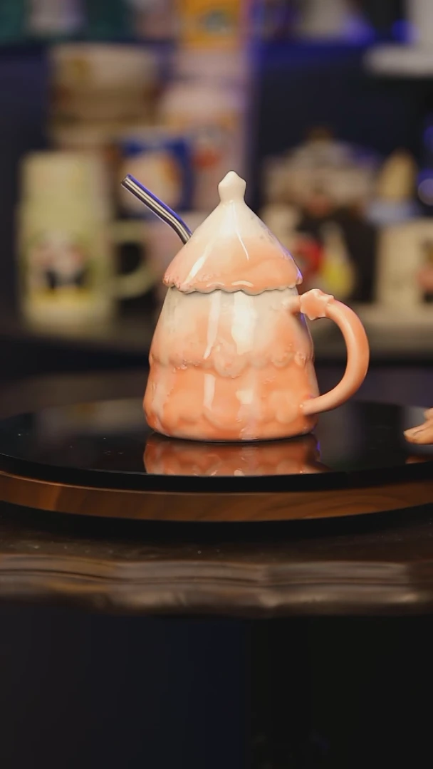 【闪购商品】摆件景德镇釉下彩绘设计师款式陶瓷