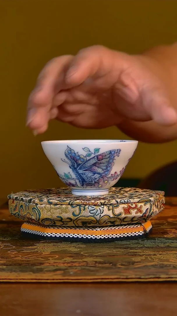 杯手工手绘杯杯很美丽