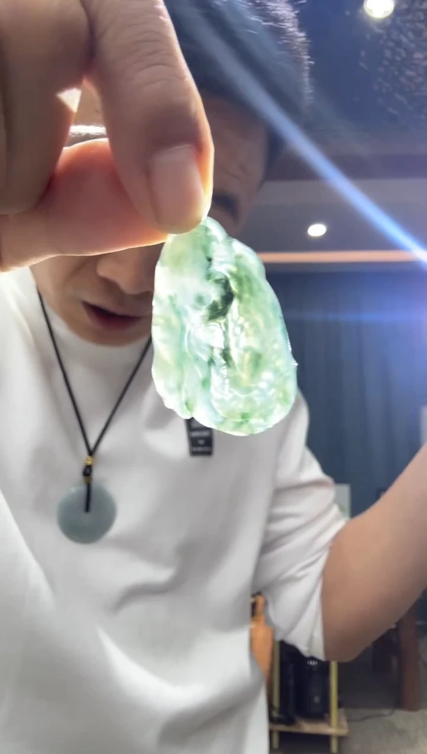 未镶嵌挂件翡翠A货翡翠多样性孤品