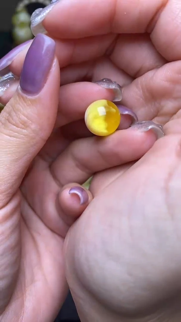 【闪购商品】琥珀裸石未镶嵌葵. 21